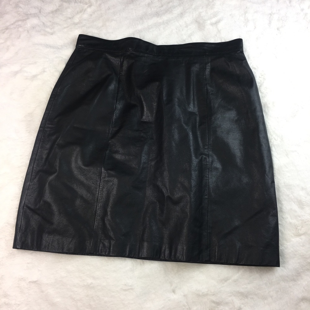 NEW The Leather Warehouse Black Leather skirt 14 - Fits 10/12